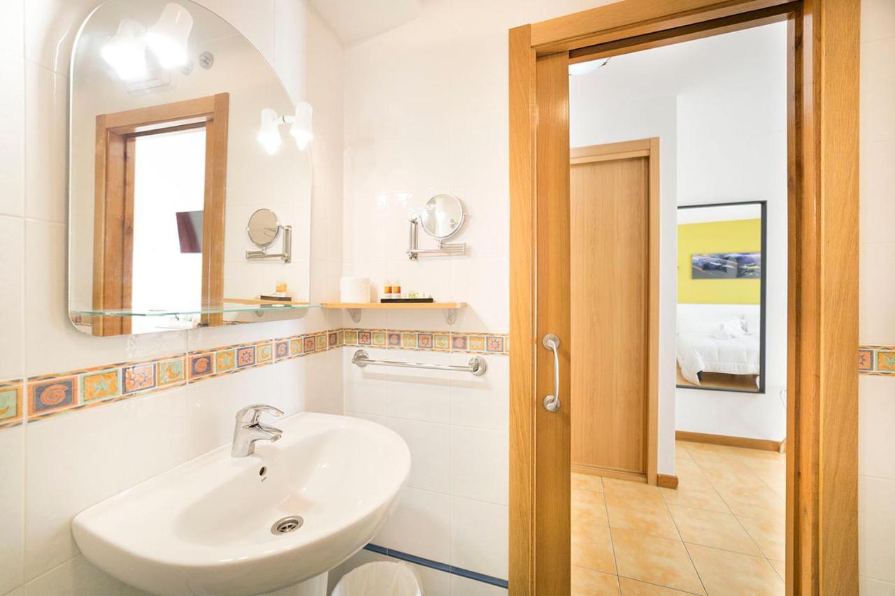 Stellae Luscofusco Otel Santiago de Compostela Dış mekan fotoğraf